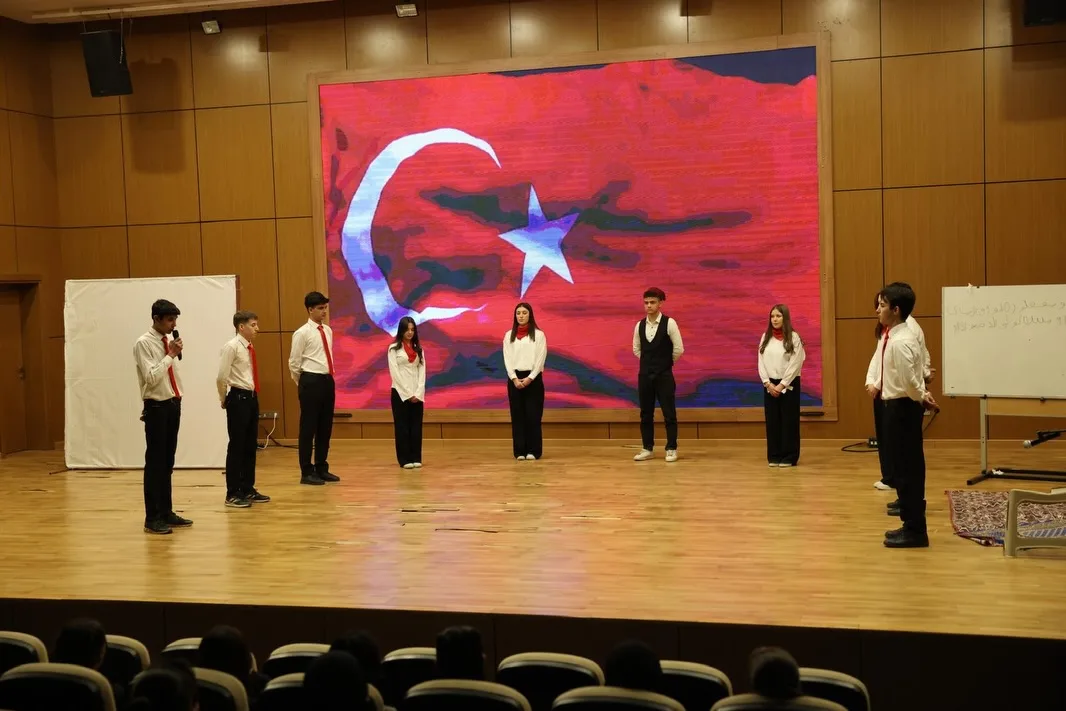Goksunda Istiklal Marsinin Kabulu ve Mehmet Akif Ersoy Anildi 2