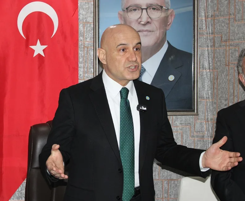 Turhan Çömez, bir dizi ziyaret ve temaslarda bulunmak üzere Kahramanmaraş’a