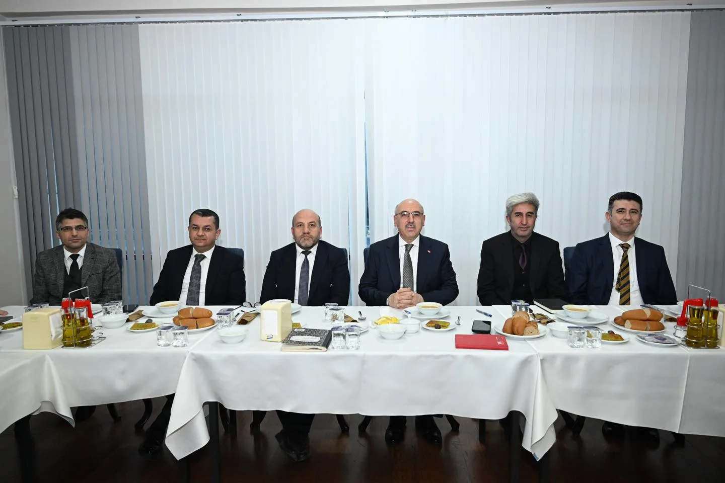 KSÜ’de 1416 Kapsamında Yurt Dışı Doktora Mezunları İftarda Bir Araya Geldi