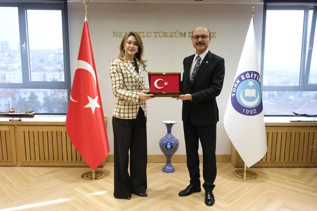 Milletvekili Zuhal Karakoc Egitim Ordusunun Fedakarligi Korunmali 2