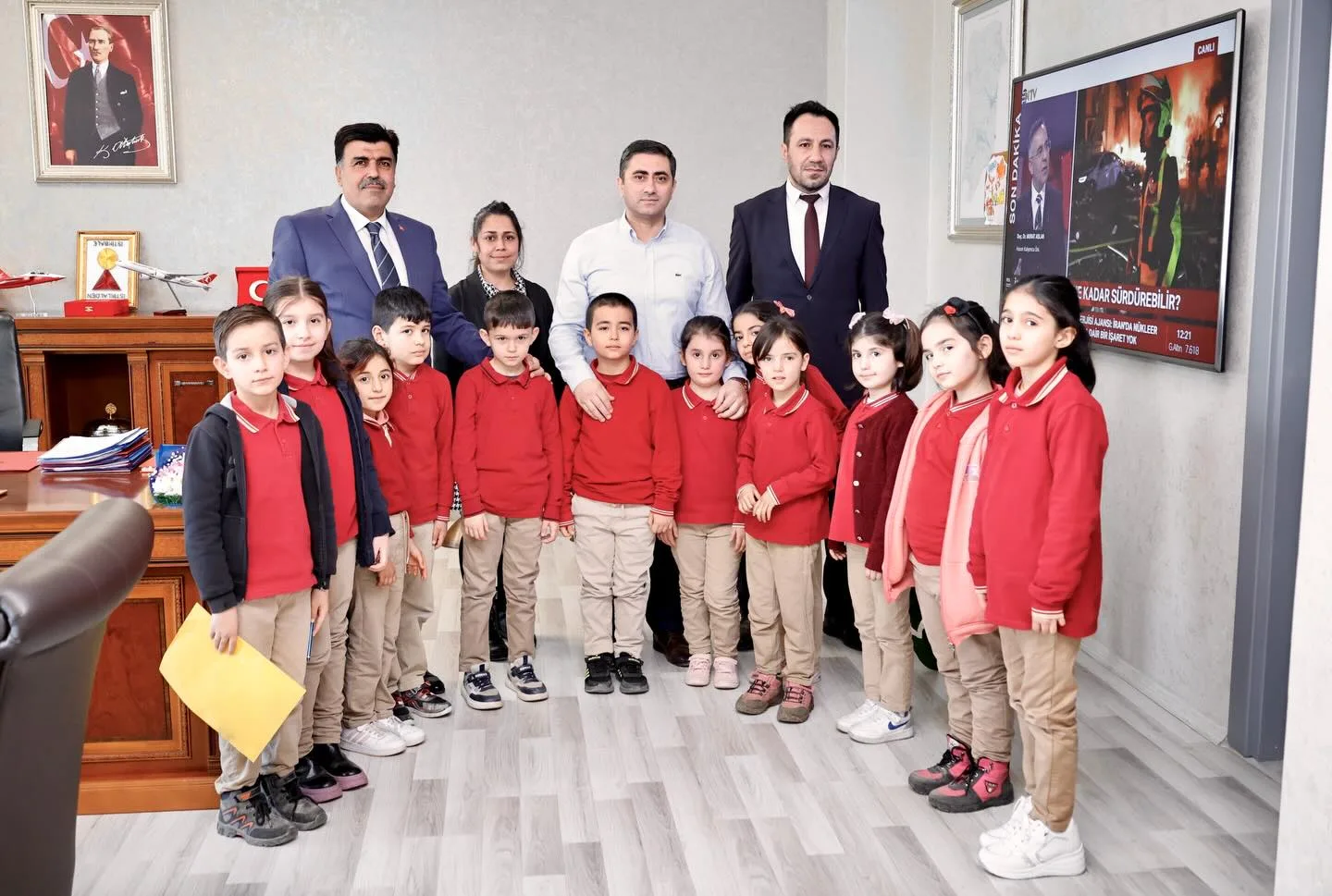 Minik Öğrencilerden Salih Çiğdem’e Anlamlı Ziyaret