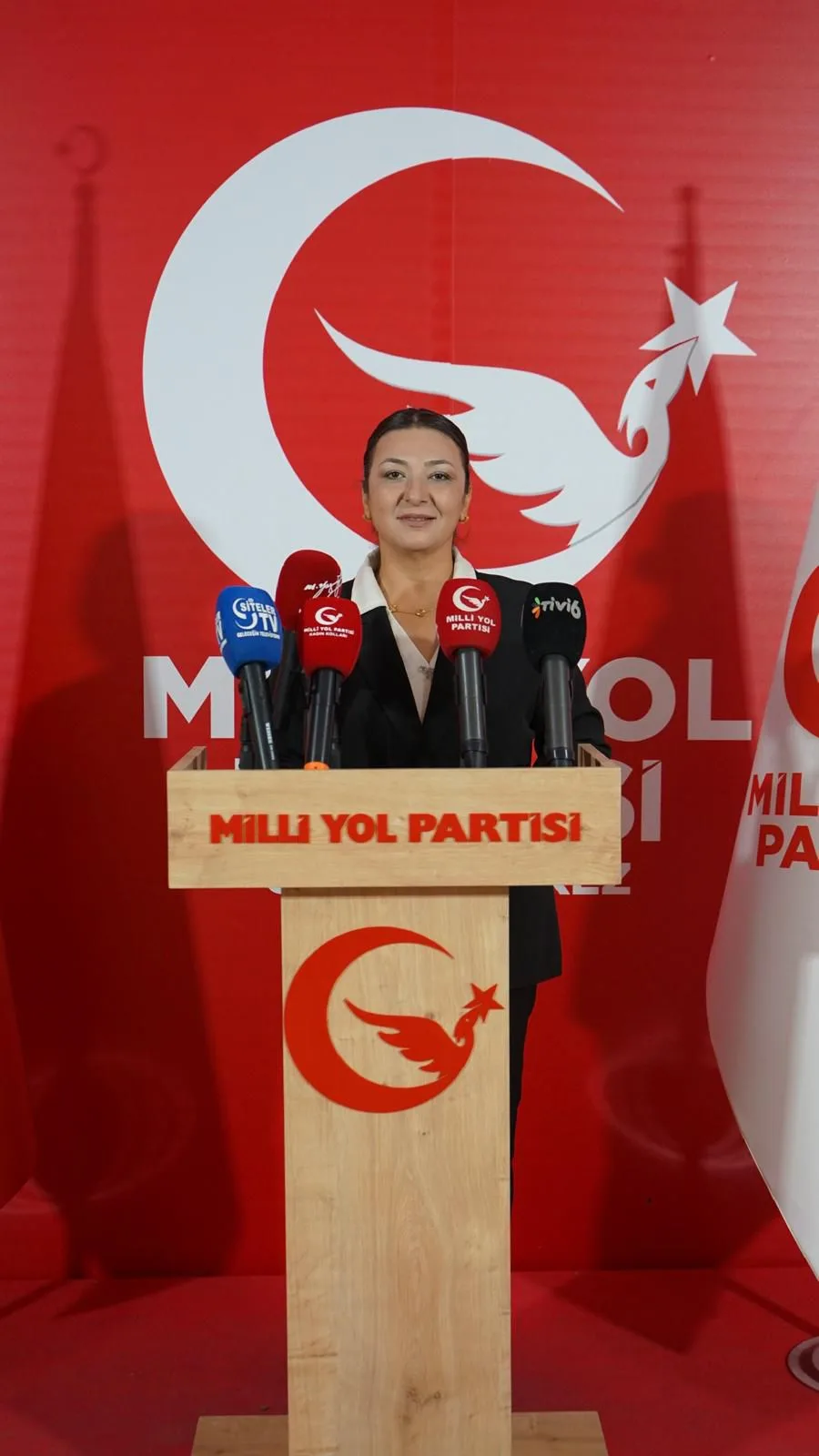 Yuce Bir Ogretmeni Kaybetmek Koca Bir Ormanin Sessizligidir 2