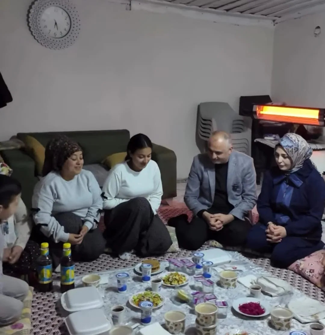 c63fd06e ca00 43ef 8a68 03bc0679e985