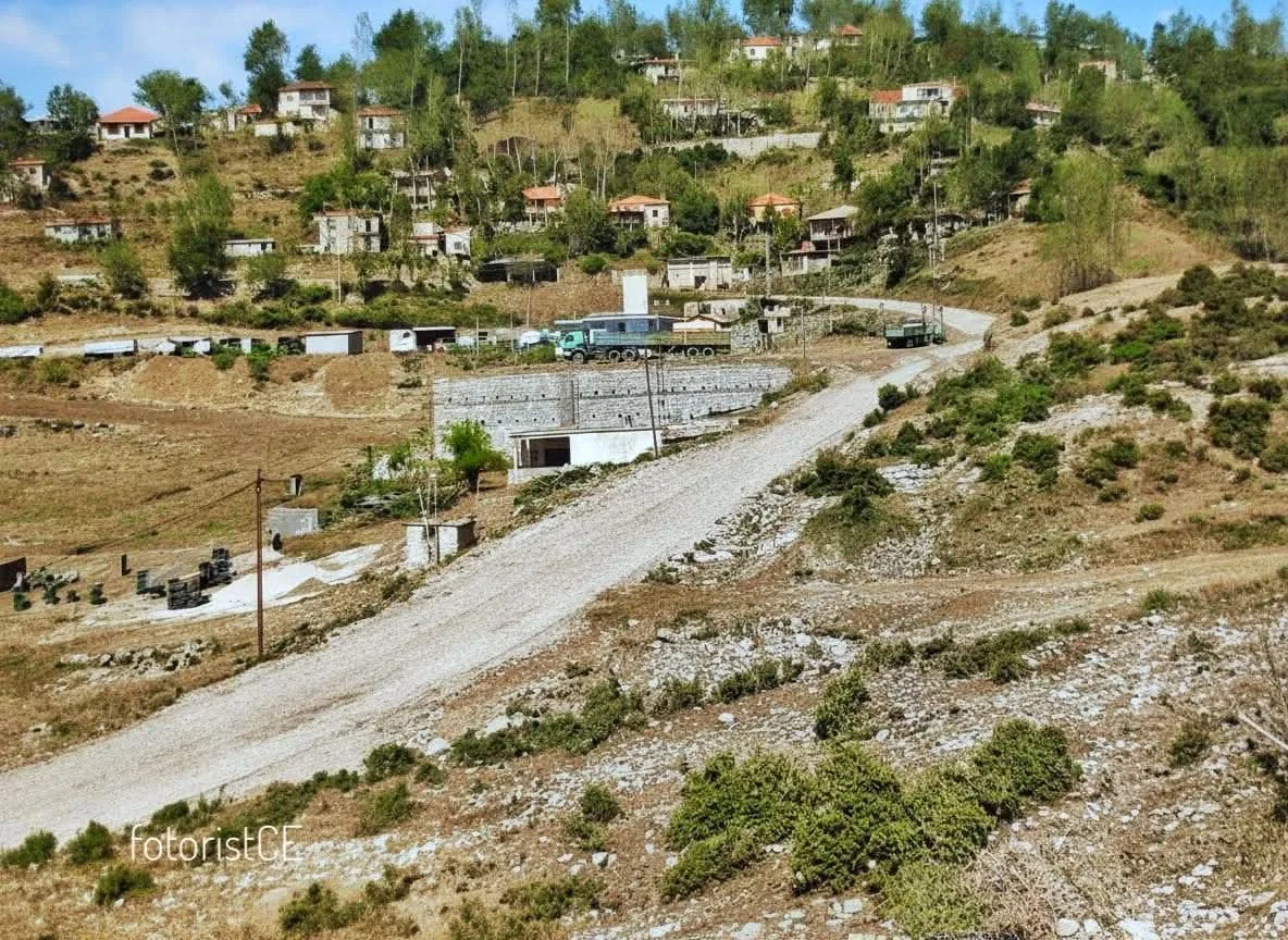 de670a53 bbba 4041 8ac0 b45a81825f71