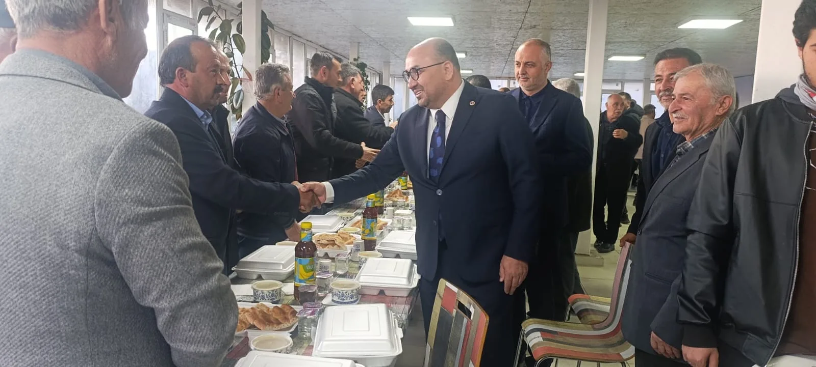 e0d42261 8531 4a97 90cf 595be43ca0ae