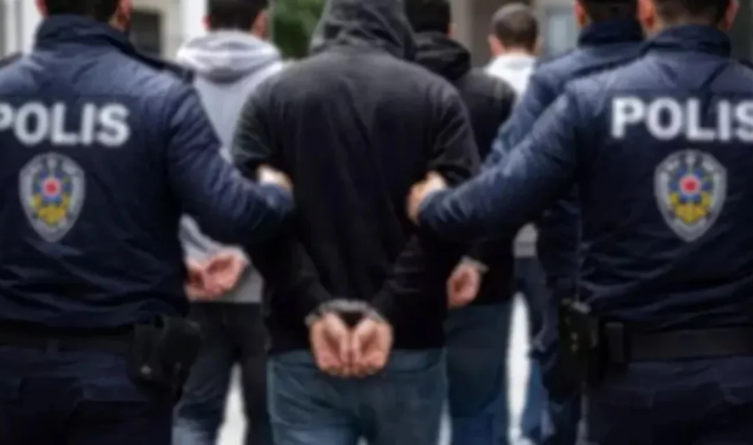Kahramanmaraş’ta meydana gelen oto hırsızlığı olayı, polis ekiplerinin hızlı müdahalesiyle