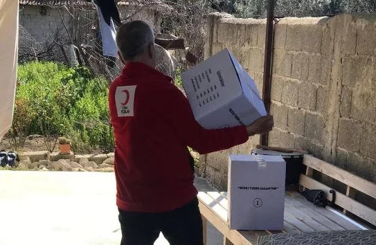 Kadirli’de Türk Kızılay Şubesi, Ramazan ayı boyunca ihtiyaç sahibi ailelere