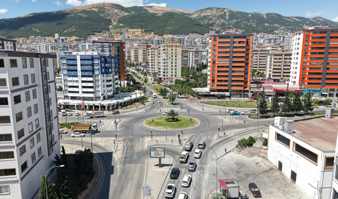 Kahramanmaraş’ın gelişen ilçelerinden Onikişubat’ta son dönemde açılan yeni iş yerleri,