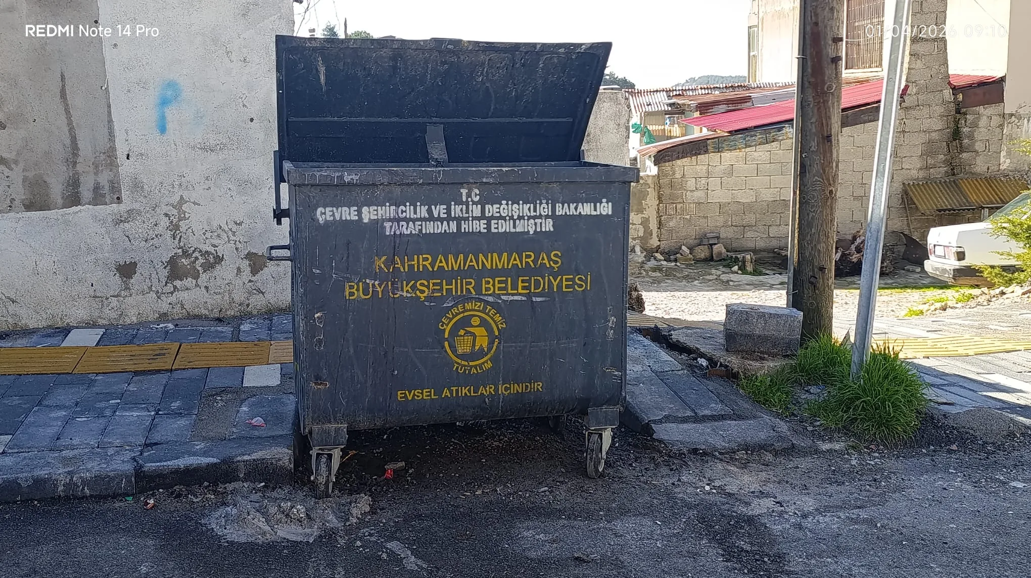 00f8d2e0 1a10 4a3e 9523 028eec24b284