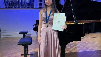 Genç piyanist Carmen Dilara Bağış, Hırvatistan’da düzenlenen Jurica Murai Uluslararası