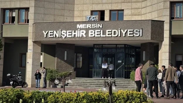 CHP'li 2 Belediyeye Operasyon