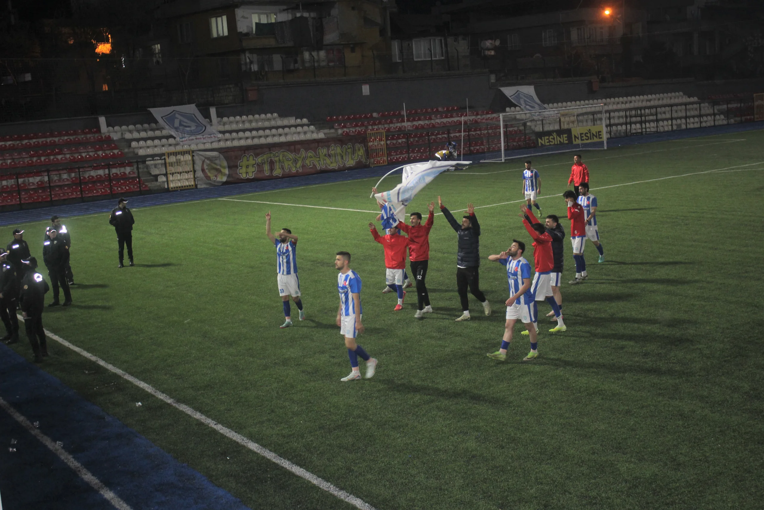 Kahramanmaraş 1.Amatör Lig play-off grubunda Pazarcık Aksuspor, Çağlayancerit Belediyespor’u 2-0
