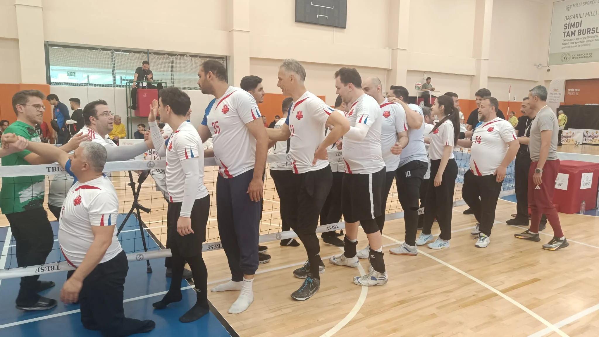 3d71af40 f416 4673 a57b 97a2647ce5b0