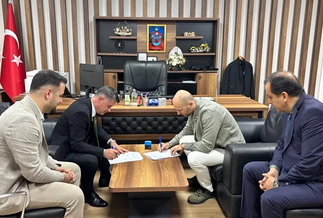 3ee8cd66 4dfe 45b3 9833 53fe82d13f5c