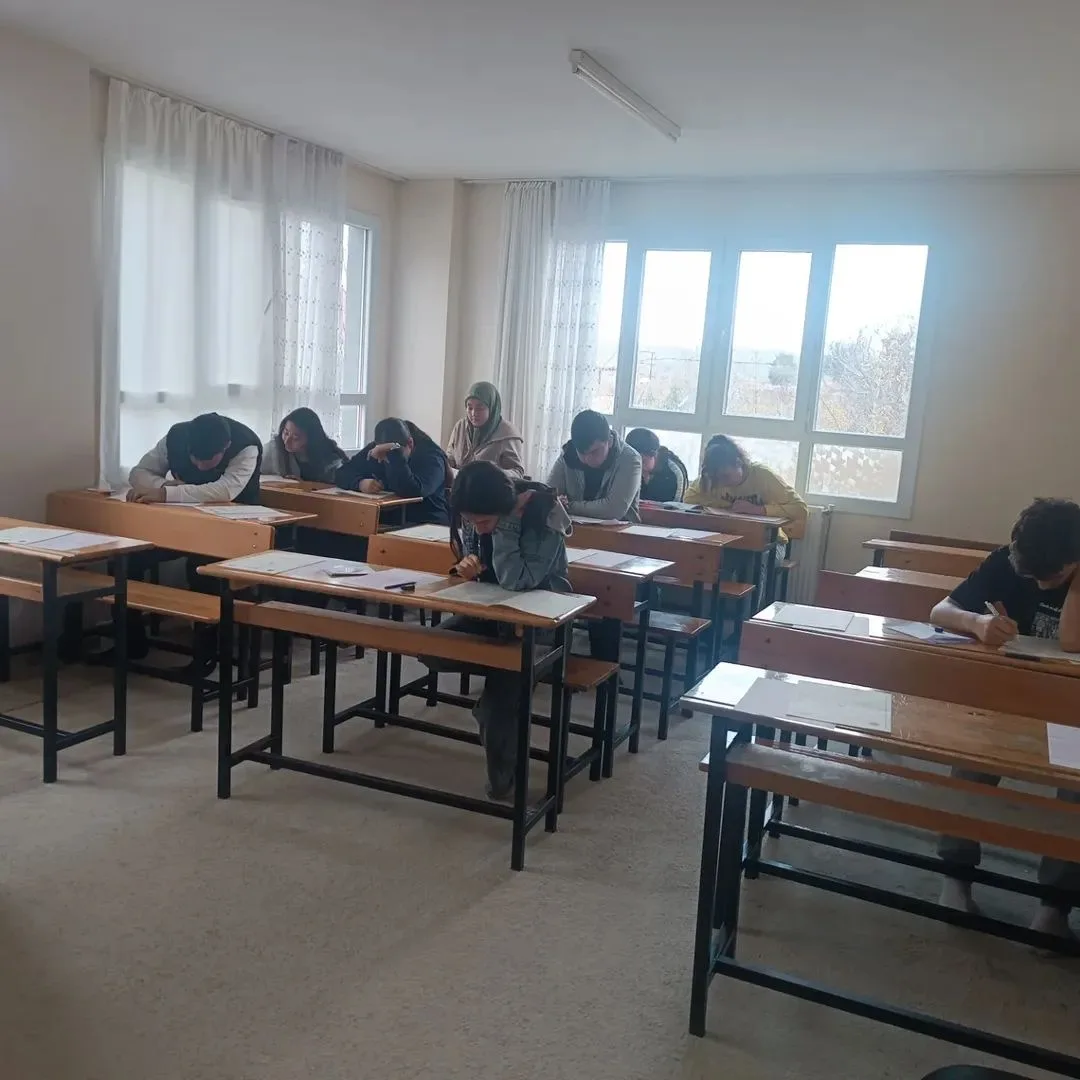 Gençler Umre Hayali İçin Ter Döktü: Andırın'da Büyük Sınav Heyecanı!