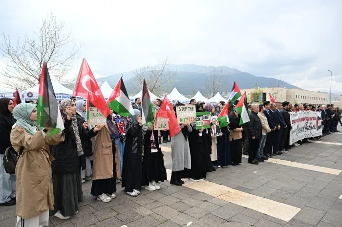 KSÜ’de Filistin İçin Tek Ses: “İşgale Son, Esirlere Özgürlük”