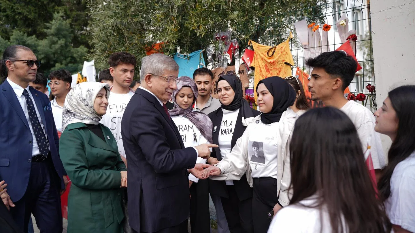 DAVUTOGLU KAHRAMANMARASIN 9 OKULUNA IS 1275705 379653