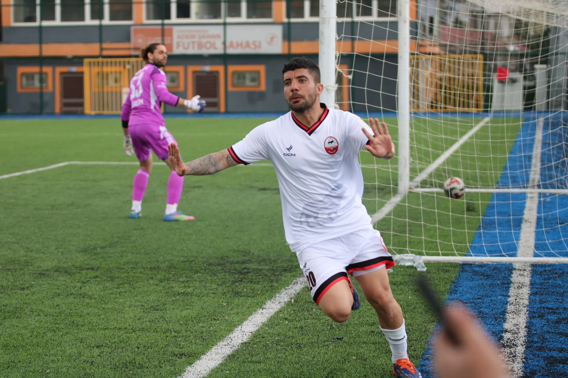 Buz tuttuk! 1 IMG 20260412 WA0025