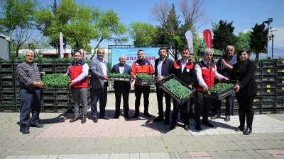 Kahramanmaraş Büyükşehir Belediyesi, tarımsal üretime destek olmak için çiftçilere şehrin