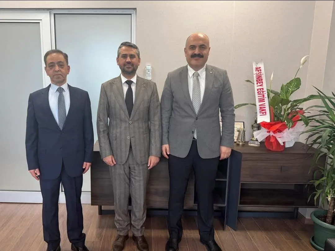 Afşinbey Eğitim Vakfı yönetimi, TÜRKSAT Genel Müdür Yardımcısı Orhan Koca’yı
