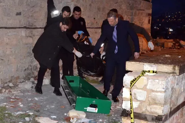 Kahramanmaraş’ta esrarengiz bir olay yaşandı. Kayıp olarak aranan T.G.’nin boğazı