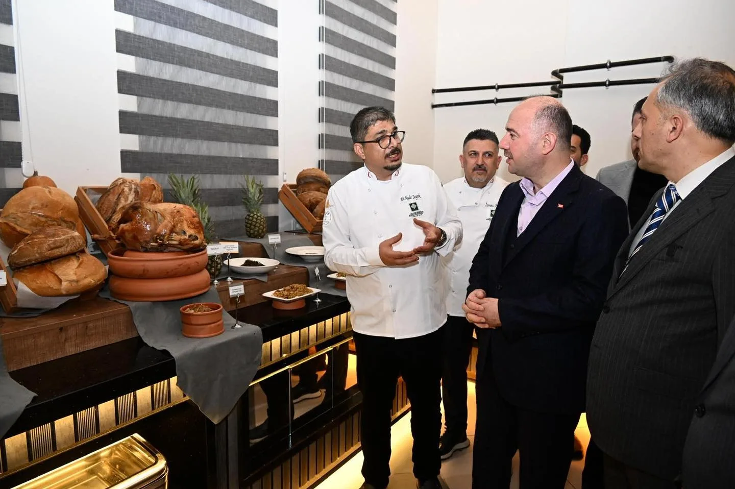 Gastronomi Merkezinde Akdeniz Antik Yemek Lezzetleri Sunuldu