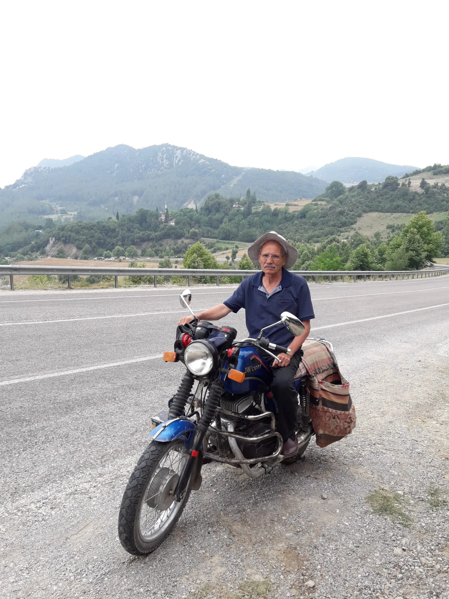 baec2e25 4e15 424d 83f2 605ffca4fd59