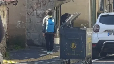  Kahramanmaraş’ın Andırın ilçesinde sabah saatlerinde kaydedilen görüntüler, izleyenlere duygusal