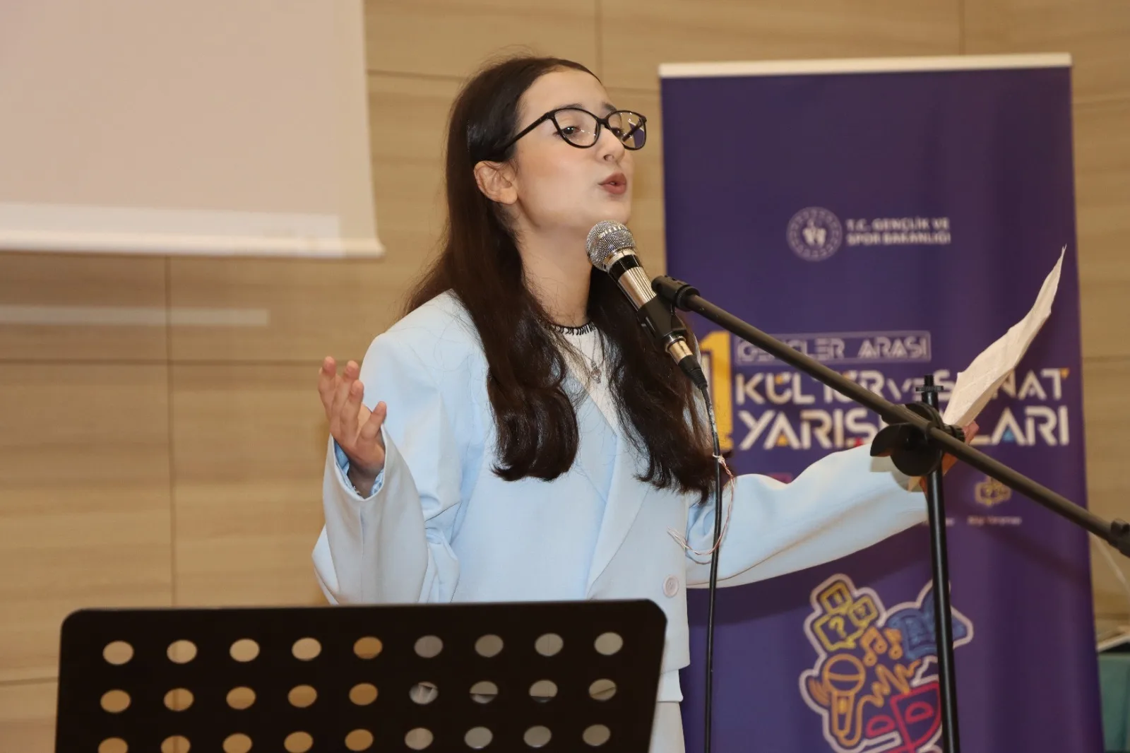 d23482d2 23ab 4a58 ba04 5c9868f41239