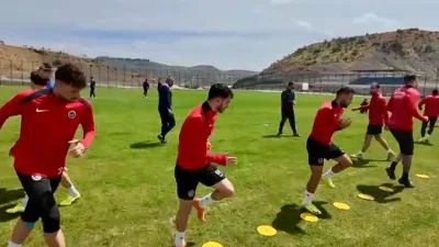 TFF 2. Lig Kırmızı Grup’ta playoff hattını yakından ilgilendiren kritik