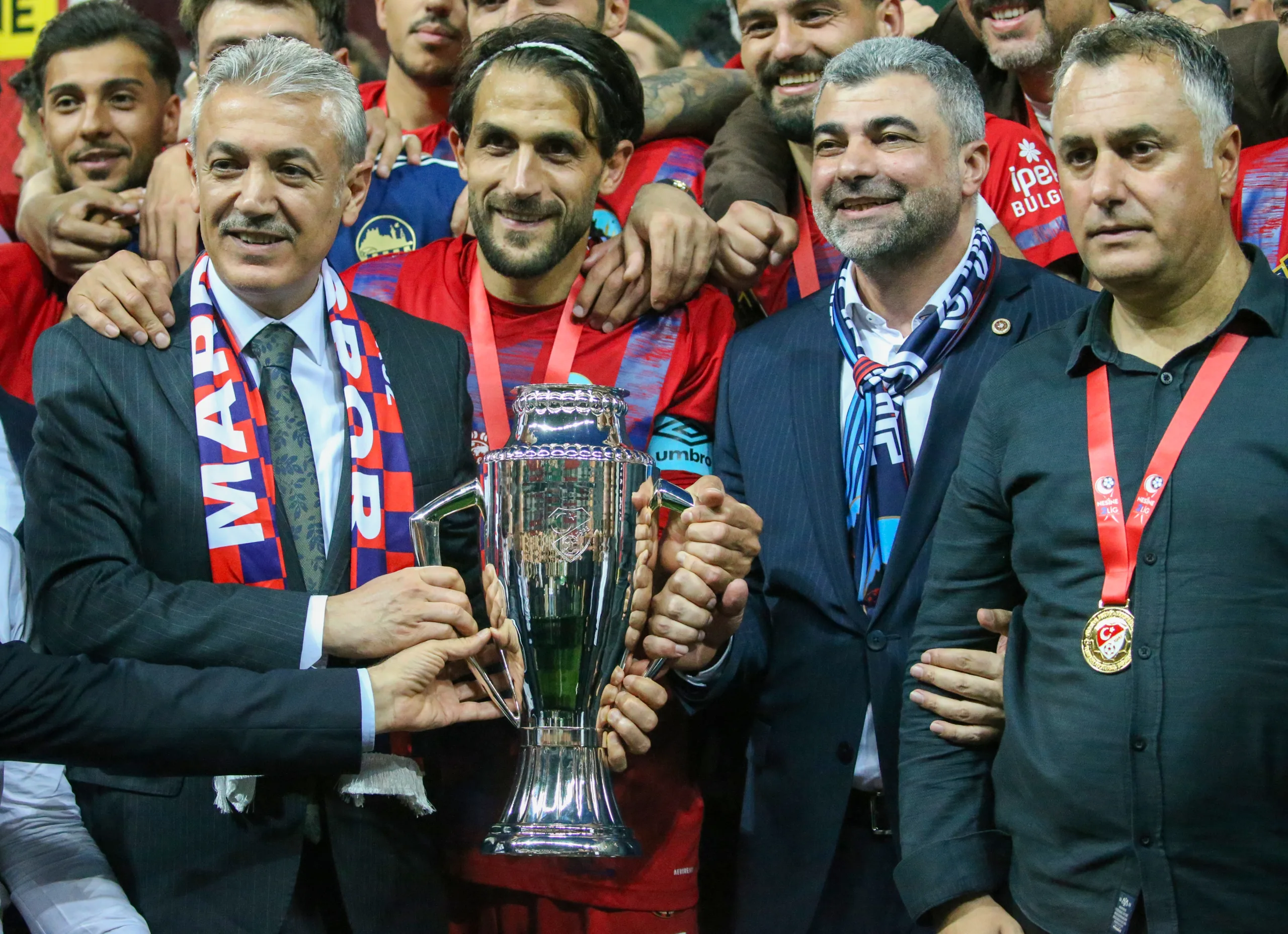 Bir Dönem Kahramanmaraş’ta Görev Yapmıştı: Vali Akkoyun Mardinspor’u 1. Lig’e Taşıdı