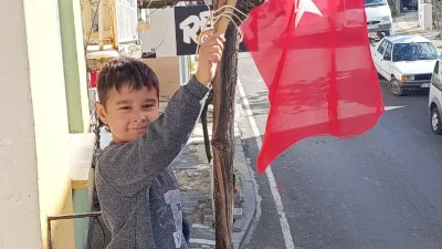 Kahramanmaraş’ın Andırın ilçesinde yaşayan 7 yaşındaki Yücel Menendiz, 19 Mayıs
