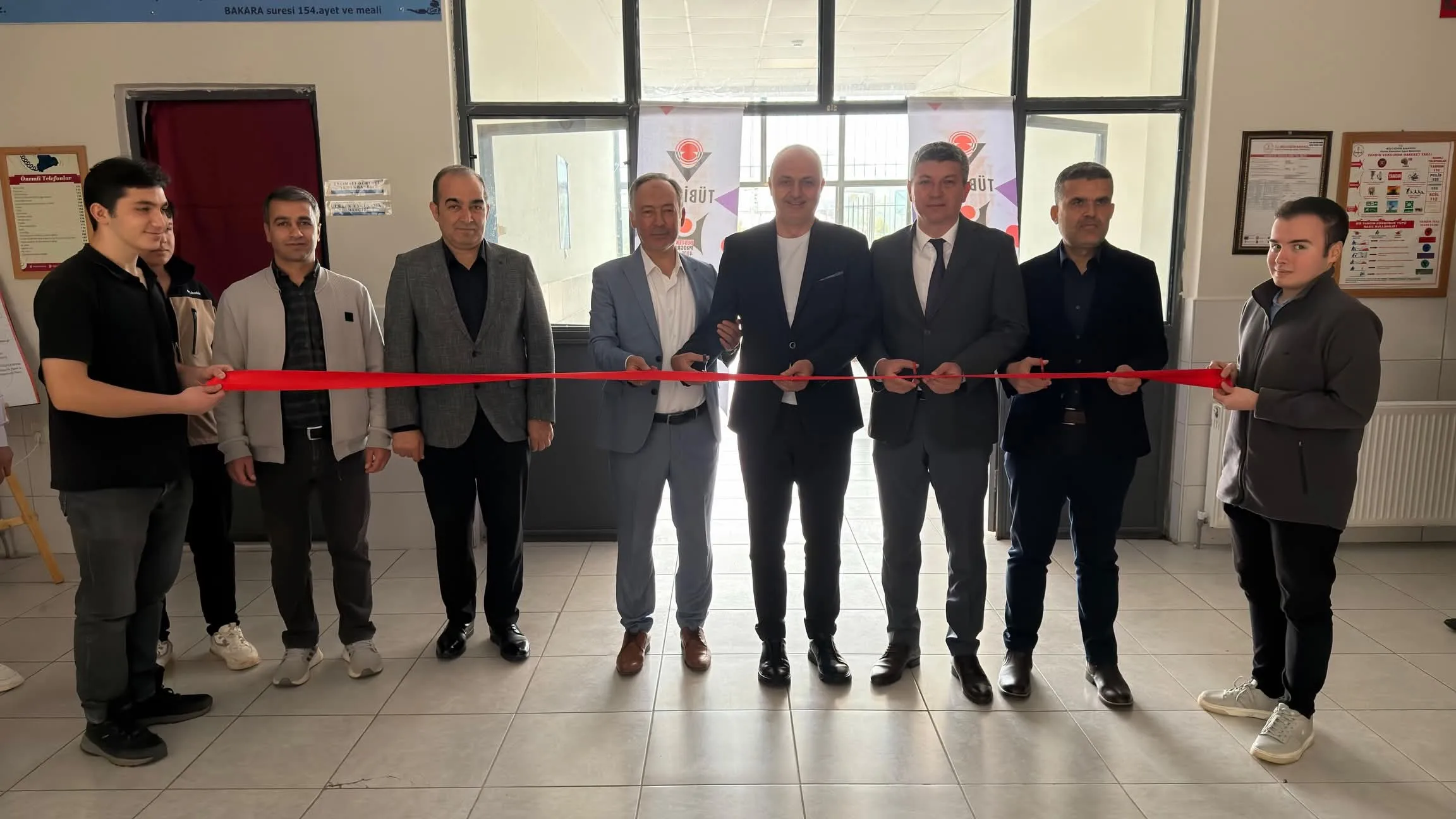 Andırın’da Genç Mucitlerin Göz Dolduran Sergisi: TÜBİTAK 4006 Bilim Fuarı Açıldı