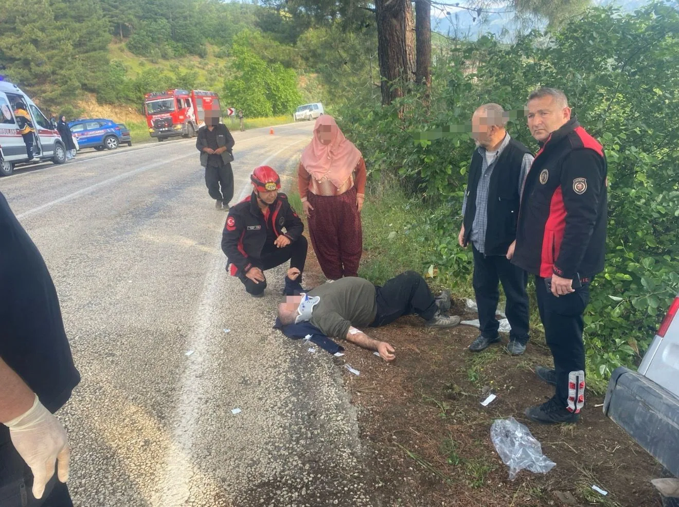 Kahramanmaraş’ta hafif ticari araç ağaca çarptı: 1 Ağır, 3 Hafif Yaralı