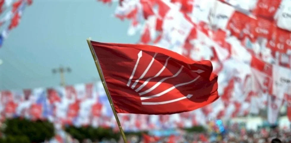 CHP’nin 38'inci Olağan Kurultayı'nda delegelerin oy kullanma iradesini etkilemeye yönelik