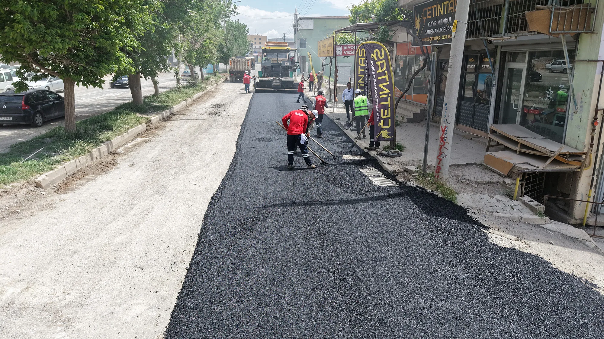 Dulkadiroğlu’nun kalbi asfaltlanıyor!