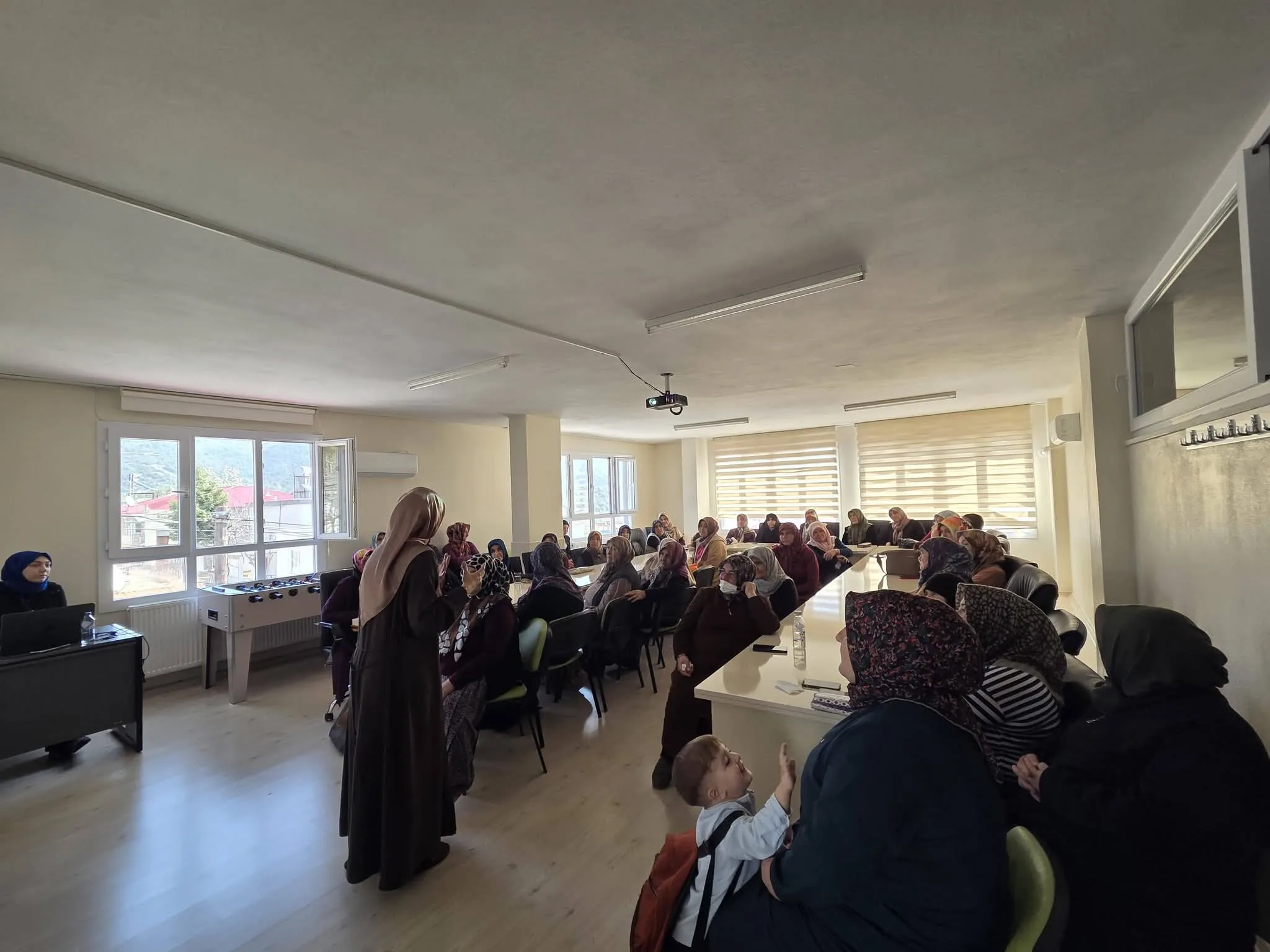 Andırın'da Teknoloji Bağımlılığı Mercek Altına Alındı