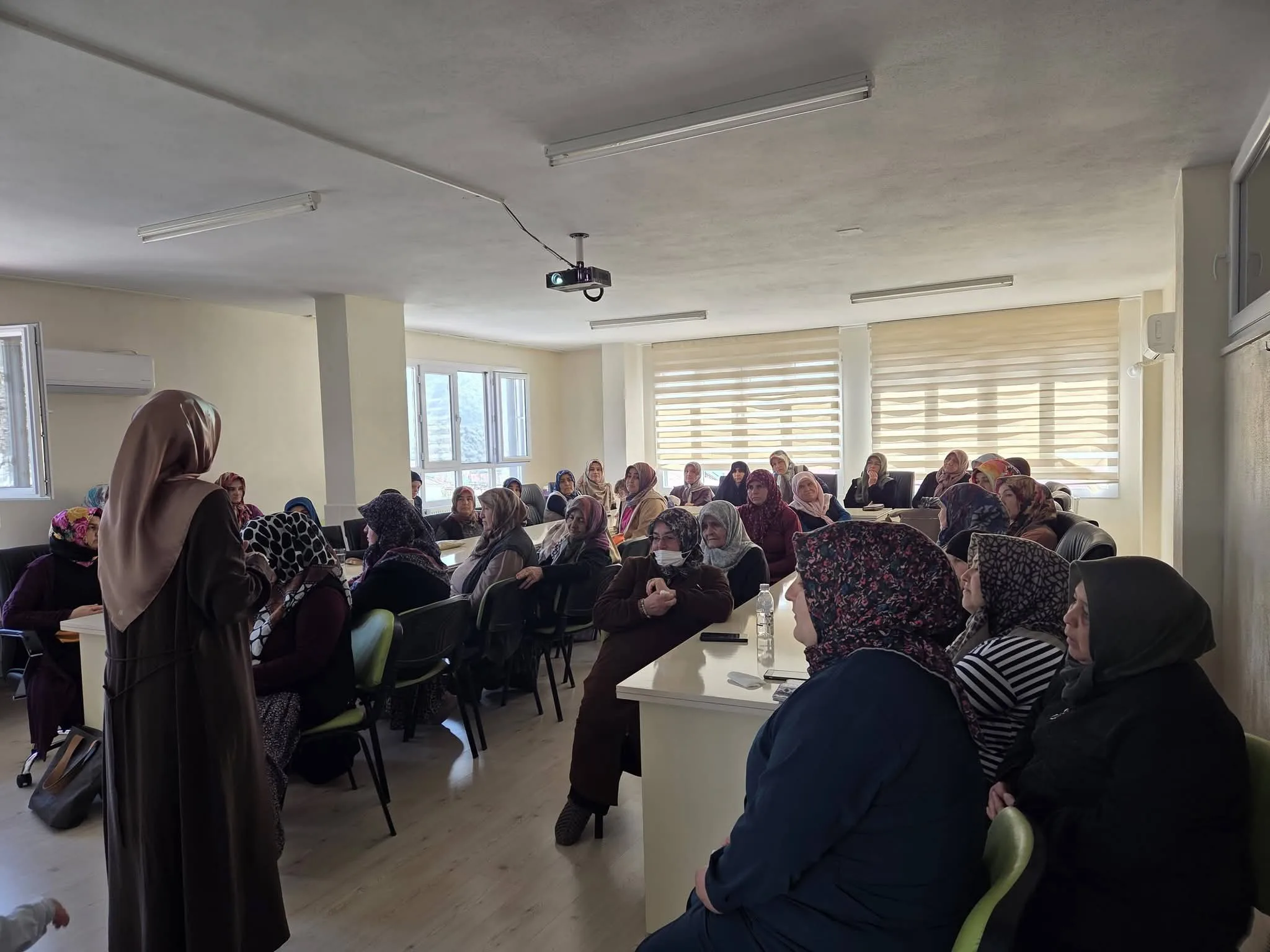 Andırın'da Teknoloji Bağımlılığı Mercek Altına Alındı