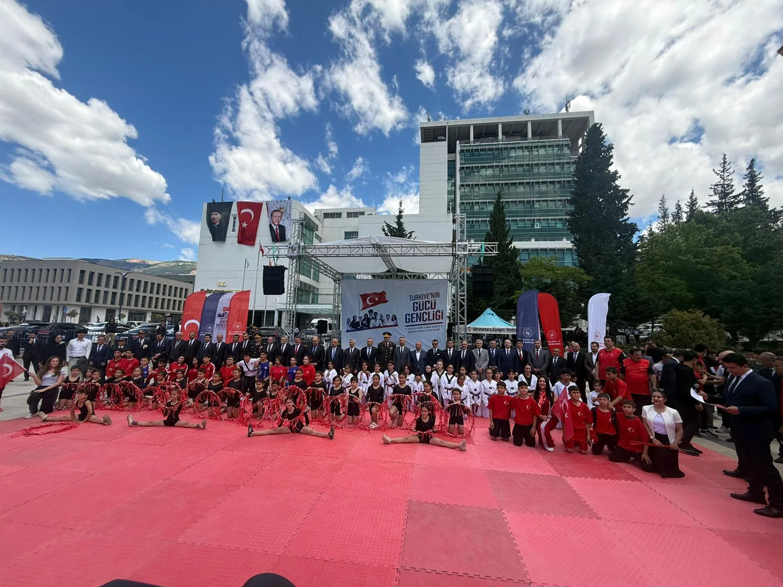 Kahramanmaraş’ta 19 Mayıs Atatürk’ü Anma, Gençlik ve Spor Bayramı coşkusu