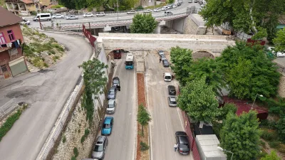 Kahramanmaraş Büyükşehir Belediyesi, Tarihi Kanlıdere Köprüsü’nde gerçekleştirilen restorasyon çalışmalarını tamamladı.