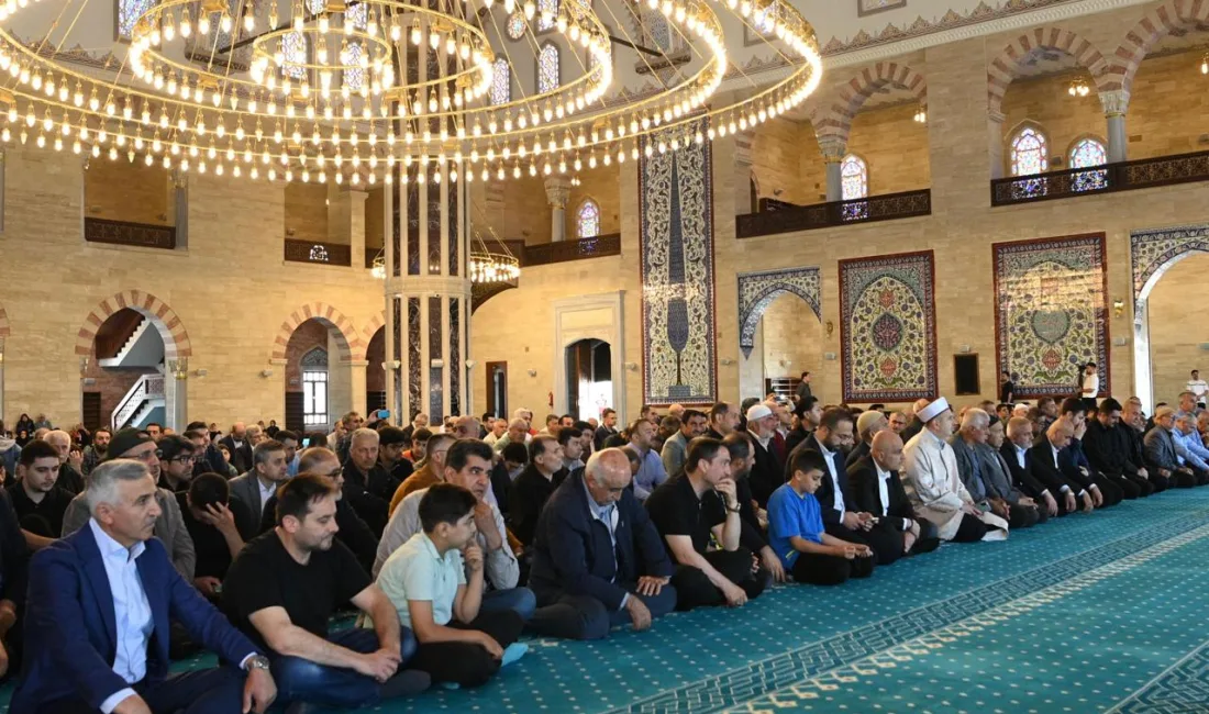 Ayser Çalık Ortaokulu’nda yaşanan elim saldırıda hayatını kaybeden öğretmen Ayla