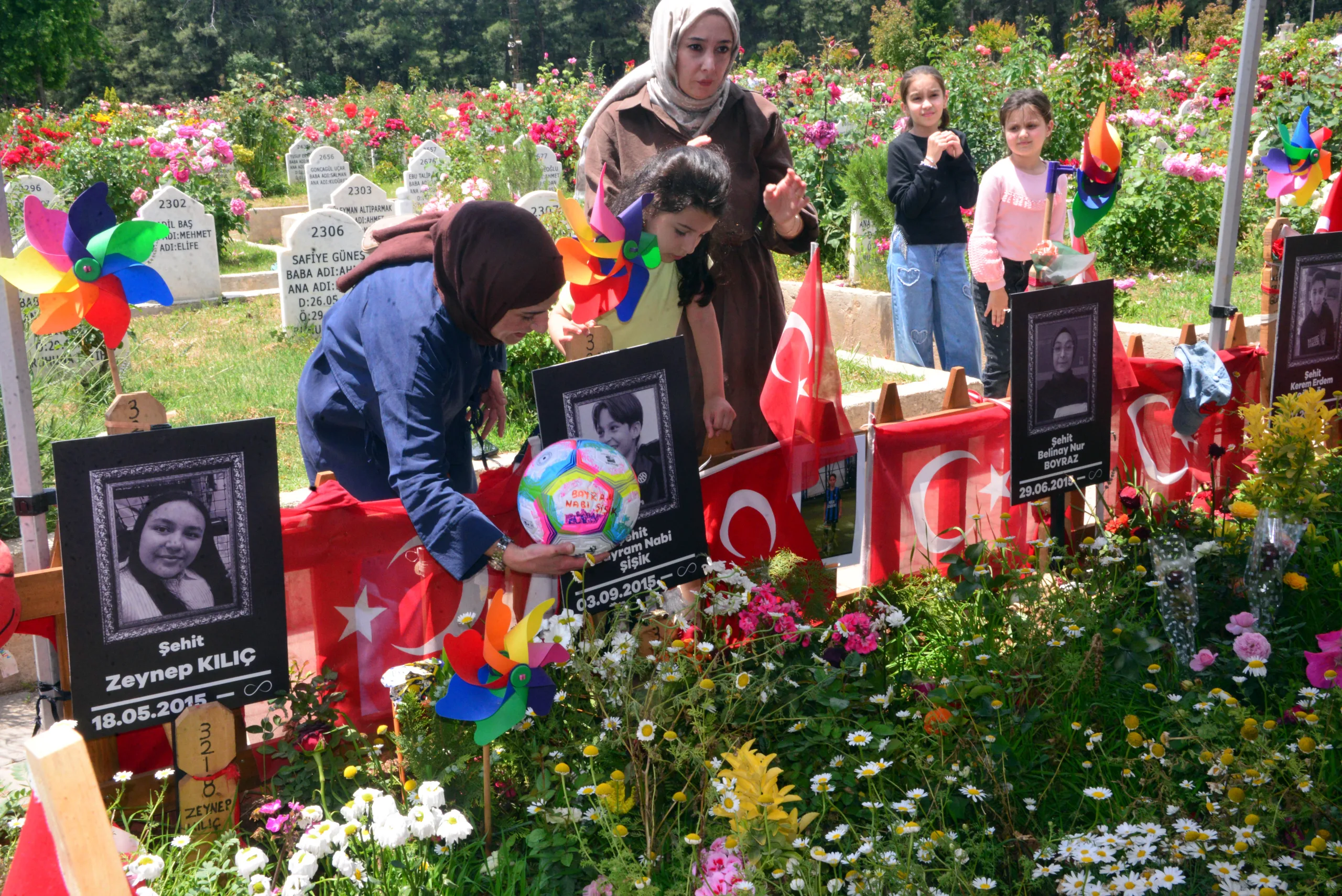 Kahramanmaraş’ta yaslı bayram: Minik yavrular cennette…