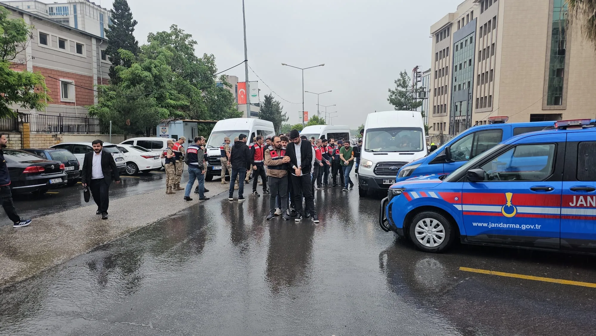 Kahramanmaraş’ta sahte rapor operasyonu: 44 Gözaltı