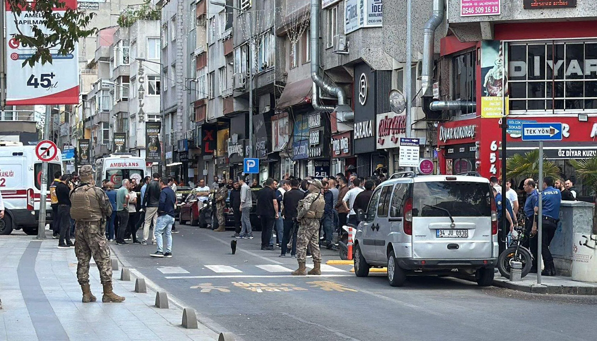 Tekirdağ’ın Çorlu ilçesinde silahlı kavga ihbarına giden polis ekiplerine ateş