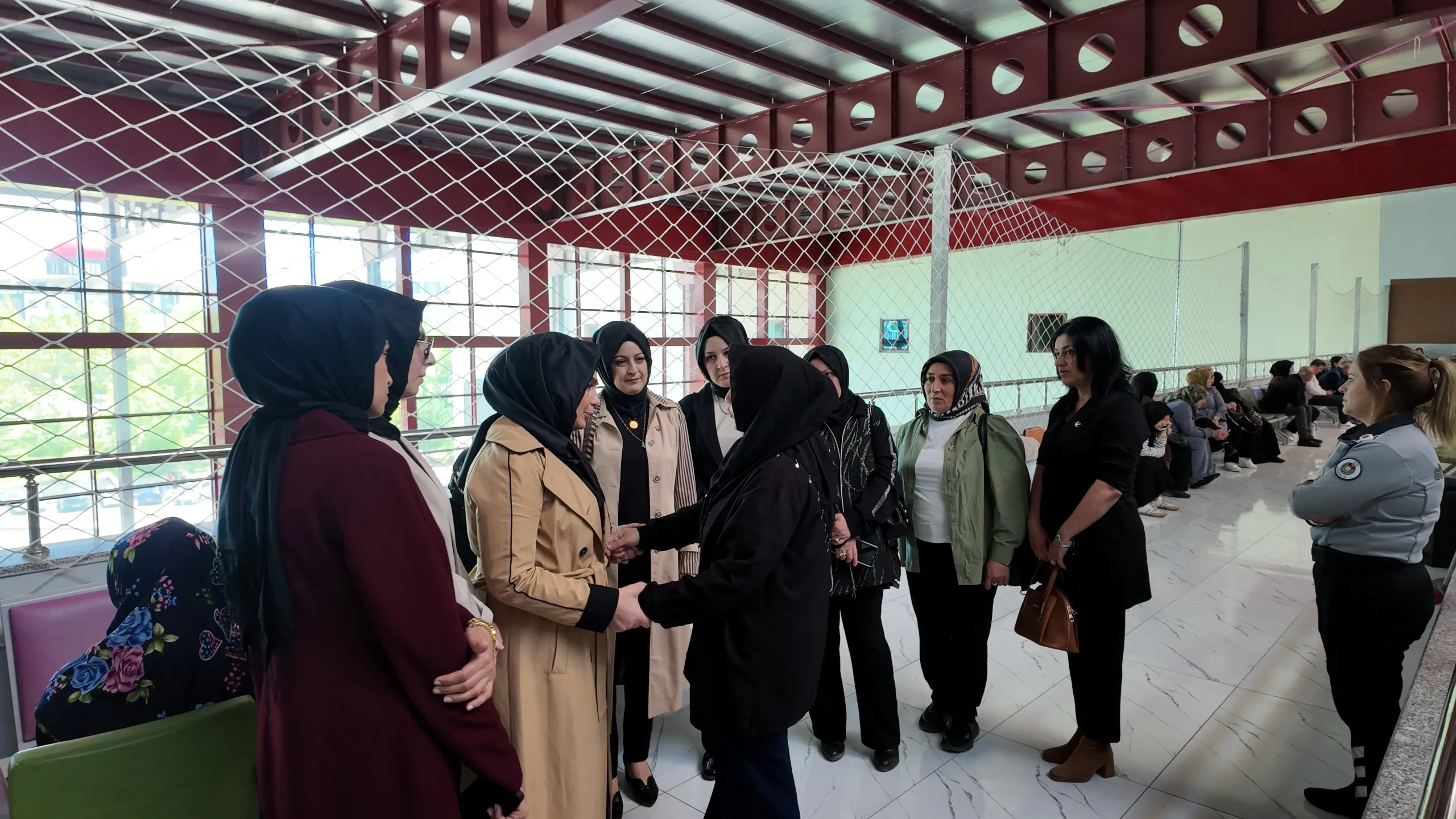 Yeniden Refah Partili Kılıç’tan Anneler Günü mesajı: Hiçbir Çocuk… Yeniden Refah Partili Kılıç’tan Anneler Günü mesajı: Hiçbir Çocuk…