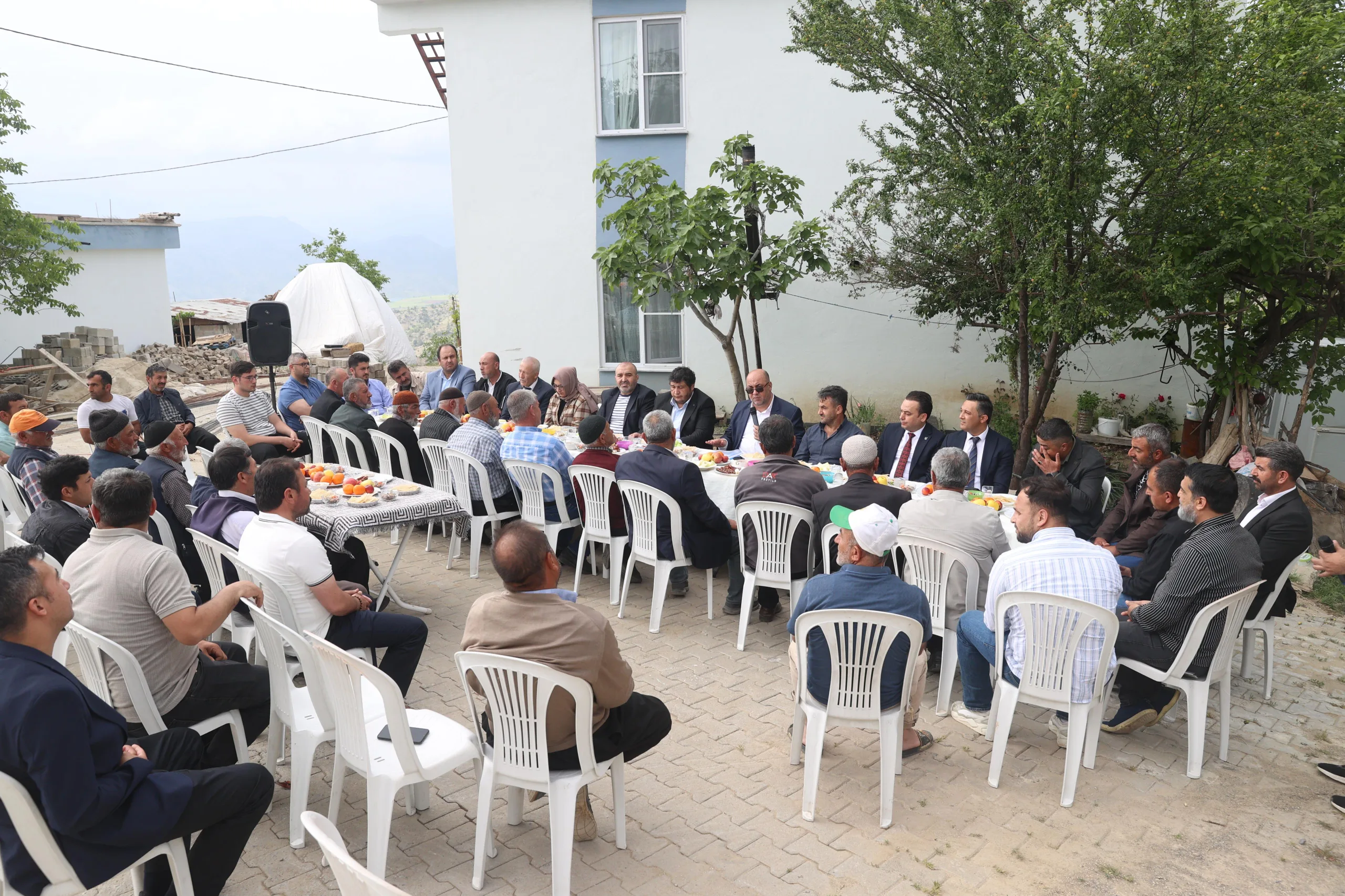 Başkan Akpınar Çobanlı Mahallesi Sakinleriyle Buluştu