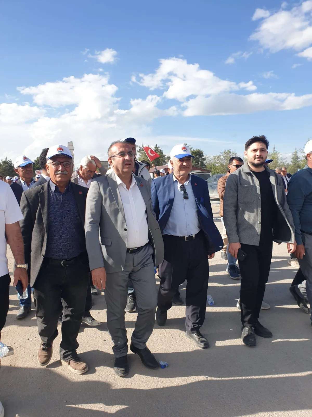 CHP’li Ateş: “Sefalet Ücretine Çalışıyoruz”