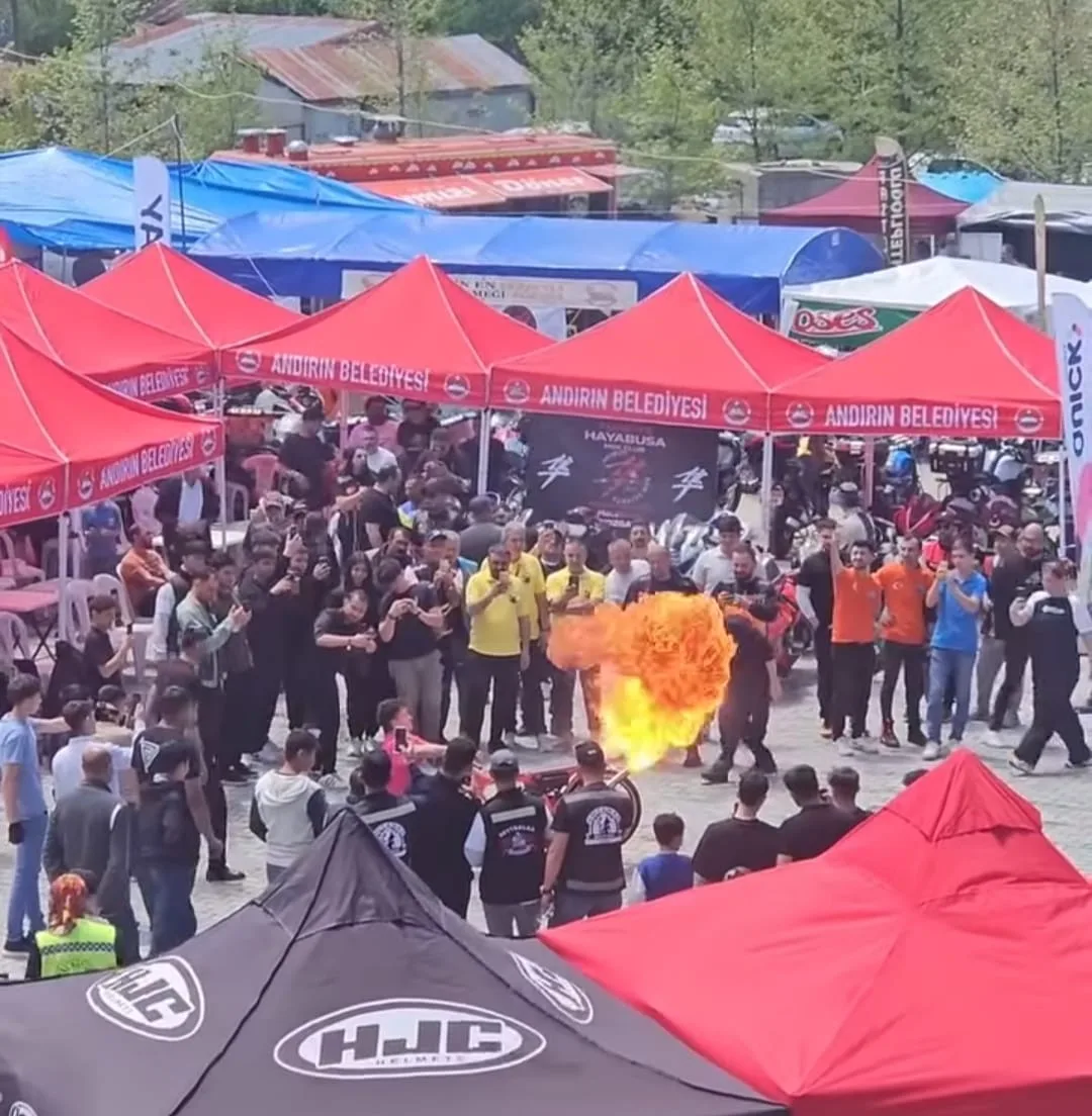 Andırın’da Adrenalin Dolu Festival: Egzozlar Alev Aldı!