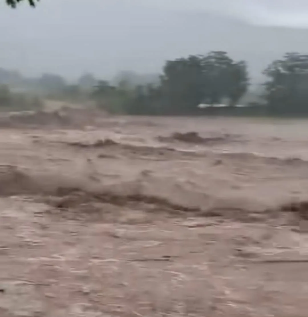 Kahramanmaraş Andırın’da Sel Felaketi: Dereler Taştı, Yollar Çöktü