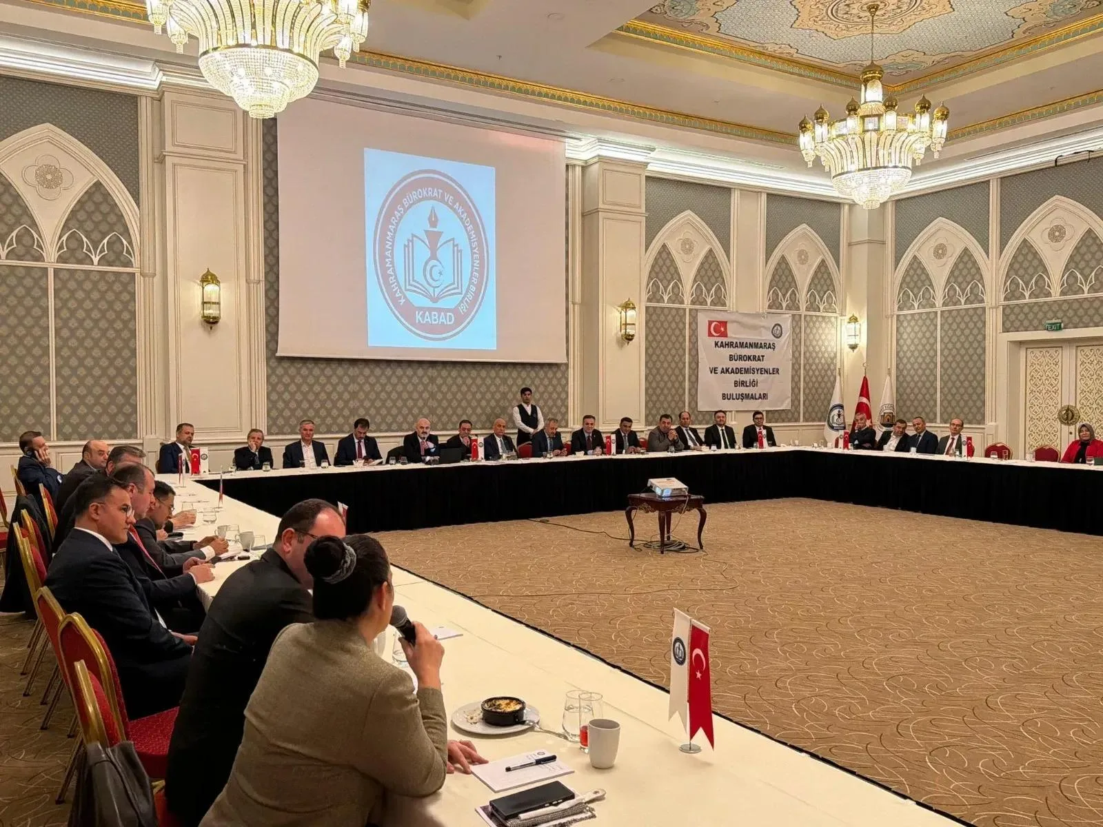 Kahramanmaraşlı Bürokrat ve Akademisyenler Ankara’da Bir Araya Geldi